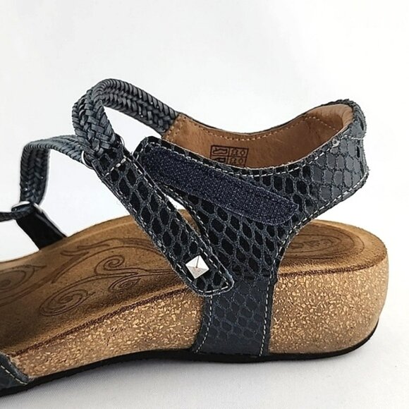 Taos Sandal Strappy Grey Leather Braided Low Cork Wedge Sole Size 7- 7.5 - Picture 10 of 16